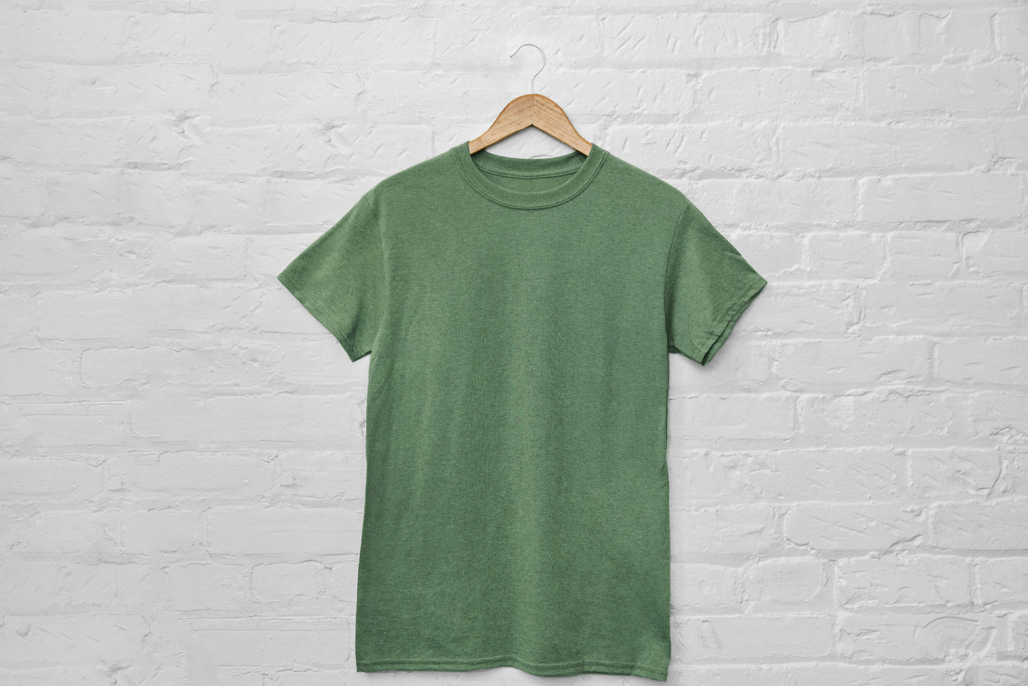 Men Black tshirt